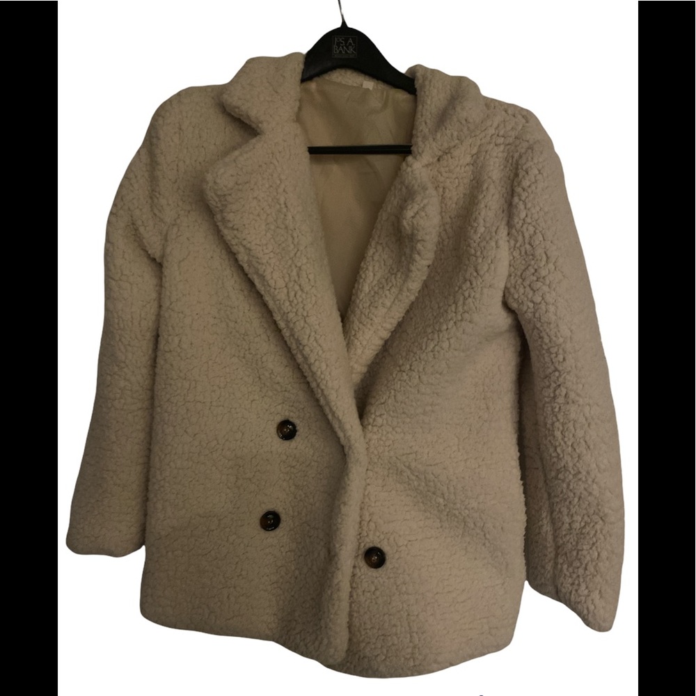 BEAUTIFUL faux sheep/shearling “P-Coat”